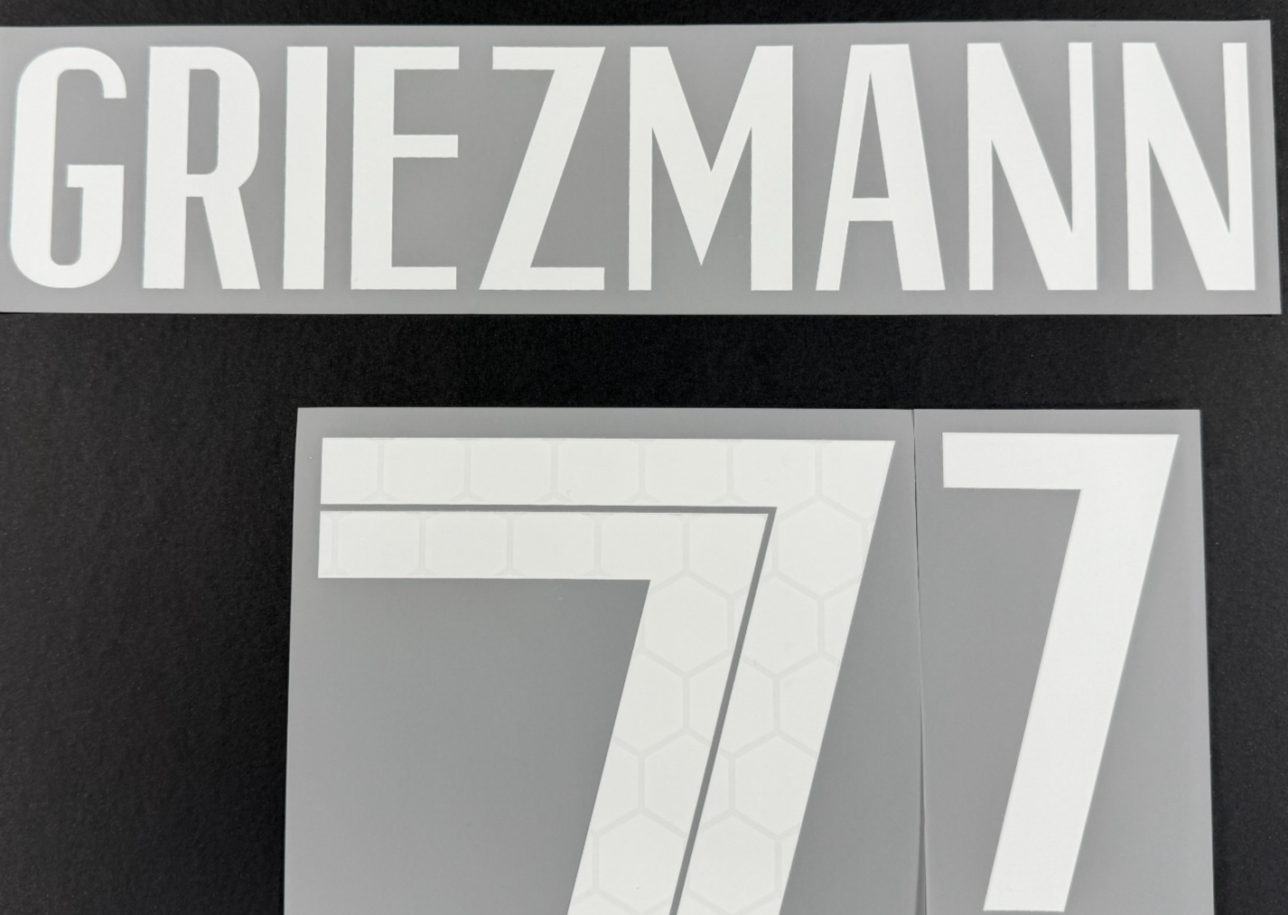 FRANCE 2020 2021 OFFICIAL GRIEZMANN 7 HOME PLAYER SIZE NAMESET 2 STAR