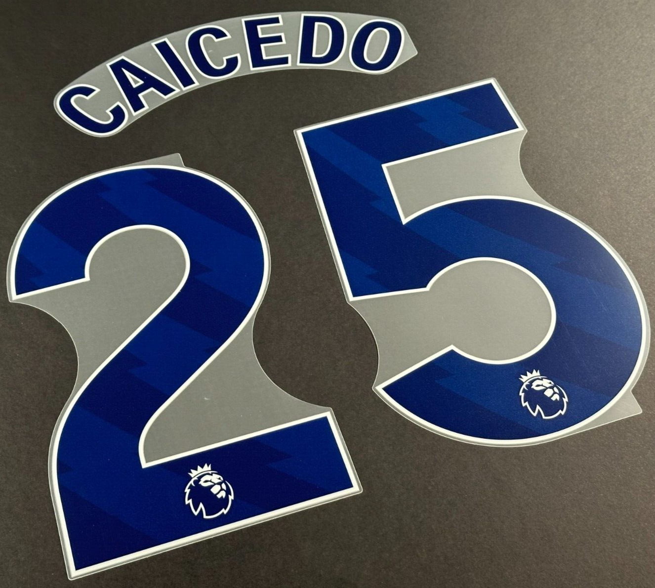 2024 2025 OFFICIAL CHELSEA CAICEDO 25 WHITE BLUE PLAYER SIZE NAMESET