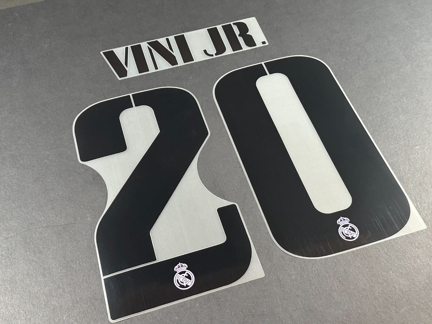 2022 2023 AVERY DENNISON REAL MADRID VINI JR 20 HOME PLAYER SIZE NAMESET