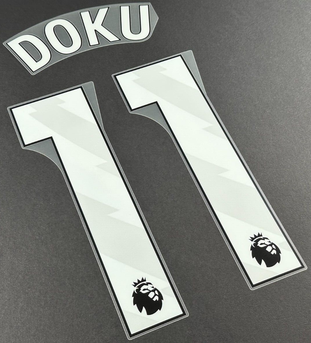 MAN CITY 2023/25 DOKU 11 OFFICIAL AVERY DENNISON WHITE PLAYER SIZE NAME SET