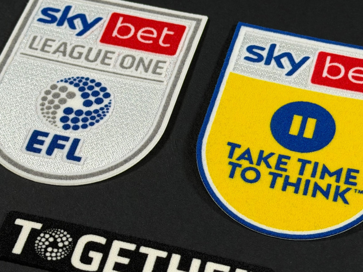 22 23 EFL SKY BET CHAMPIONSHIP OFFICIAL LEAGUE ONE SLEEVE PATCH SET