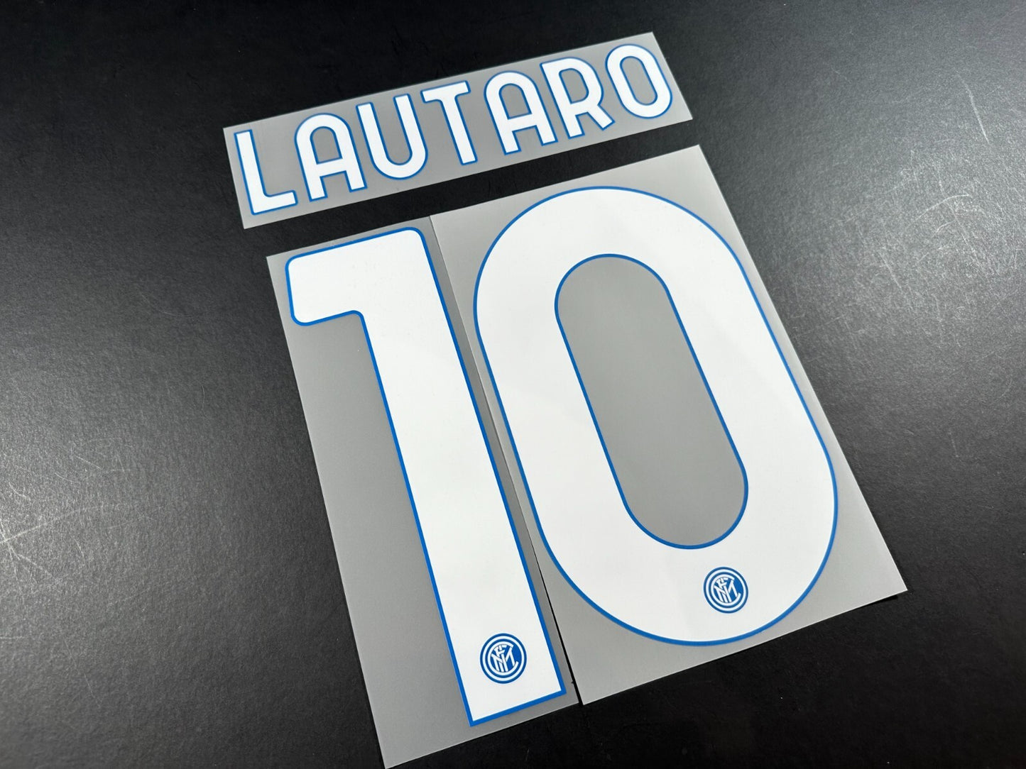INTER MILAN 2020 2021 LAUTARO 10 OFFICIAL HOME WHITE PLAYER SIZE NAMESET