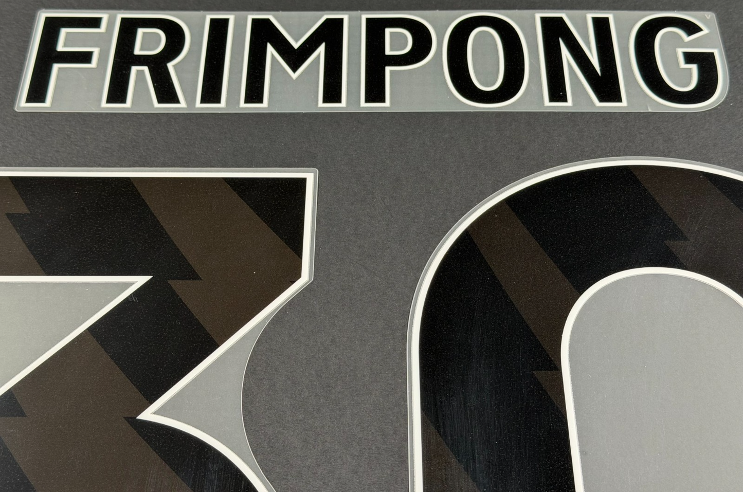 LIVERPOOL 25 26 FRIMPONG 30 OFFICIAL AVERY DENNISON BLACK PLAYER SIZE NAME SET