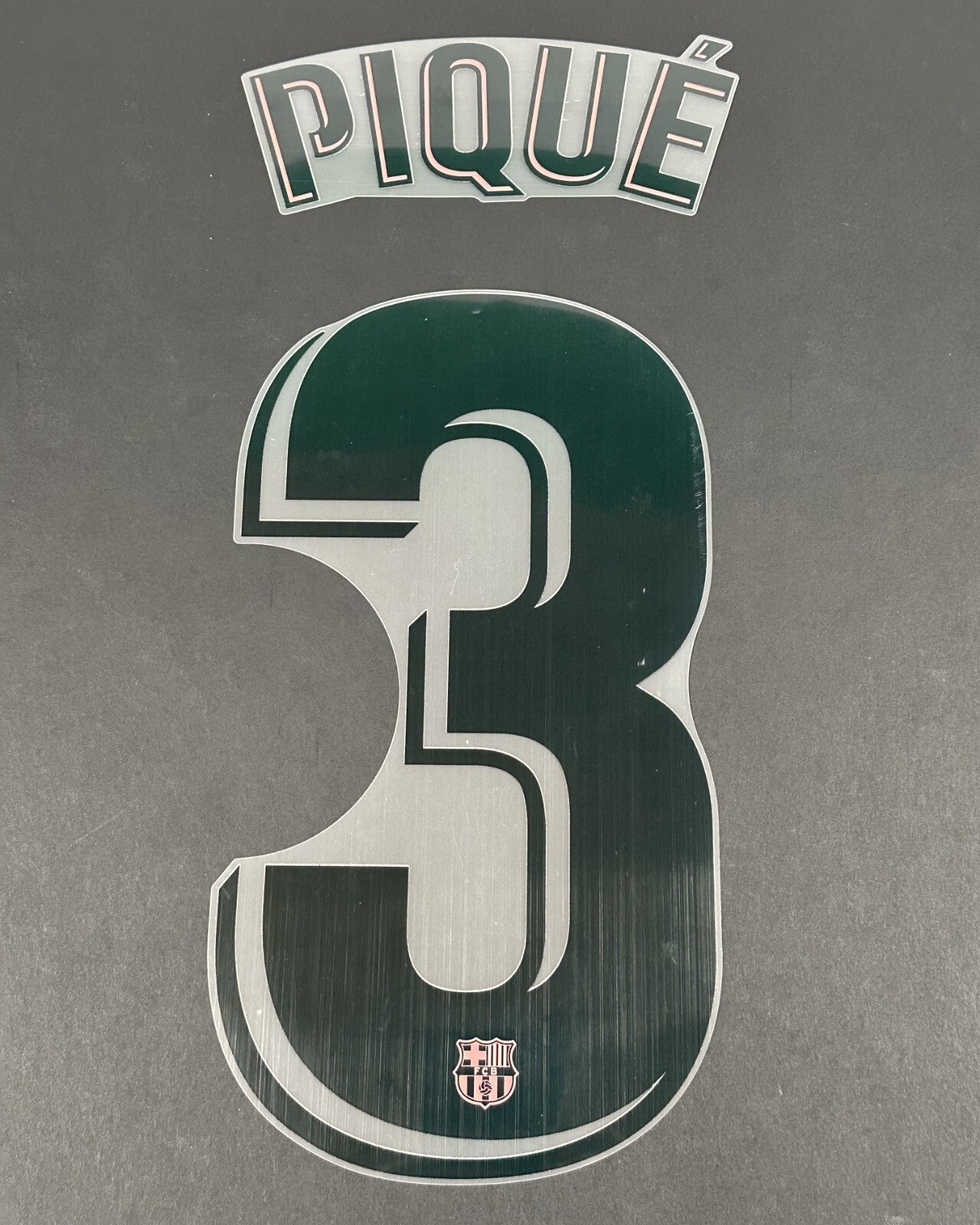 2018 2019 OFFICIAL BARCELONA PIQUE 3 3RD PLAYER SIZE NAMESET