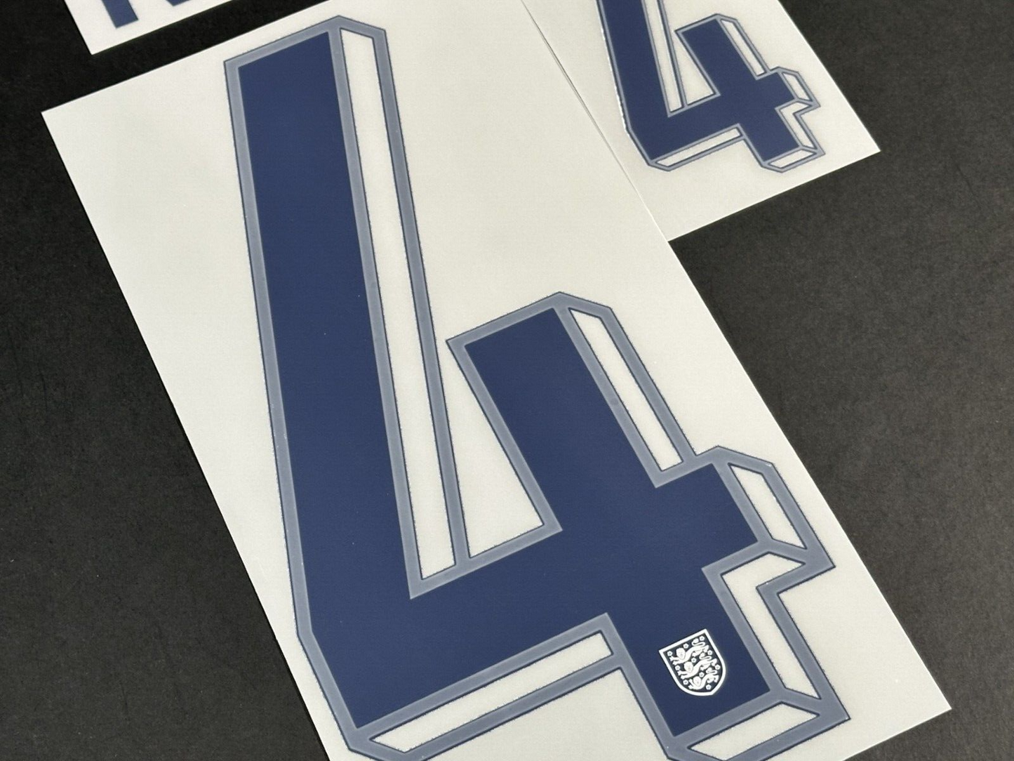 ENGLAND 2024-2025 OFFICIAL SPORTING ID RICE 4 HOME PLAYER SIZE NAME SET