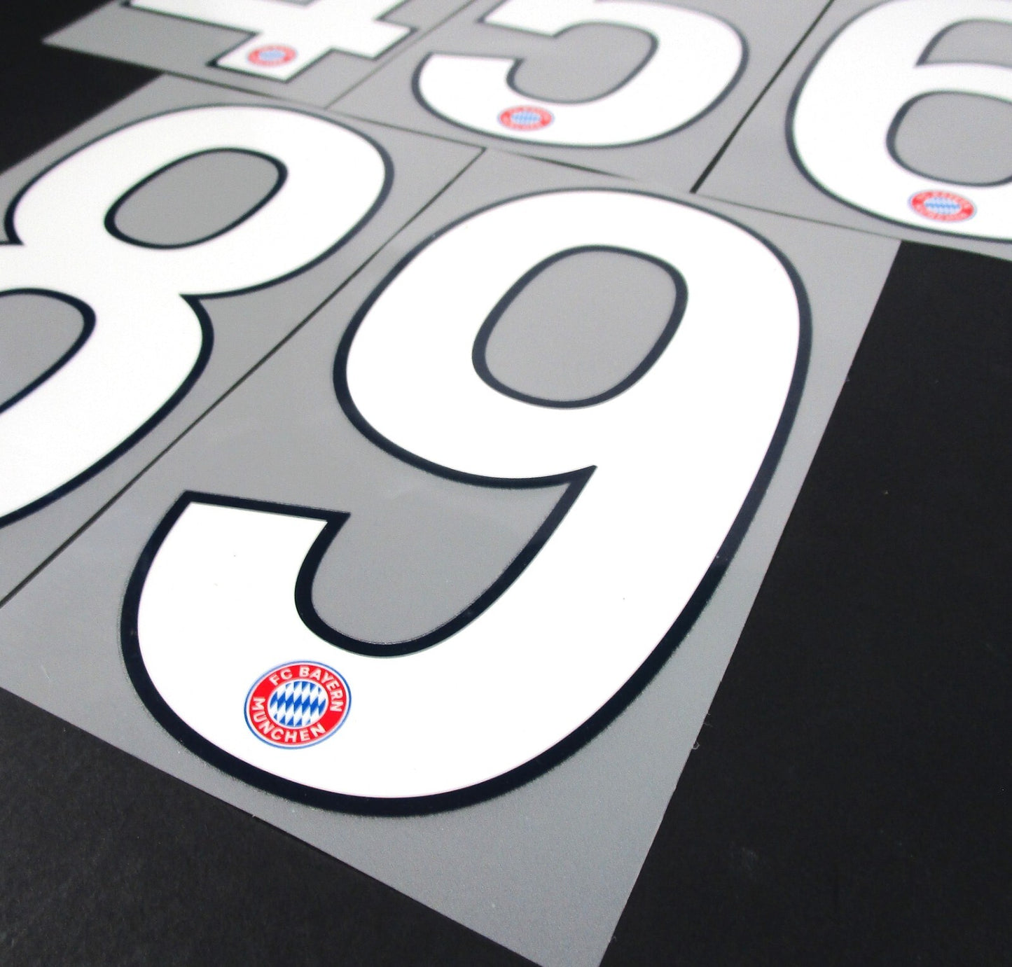 2018 2019 OFFICIAL SPORTING ID BAYERN MUNICH HOME WHITE PLAYER SIZE SHIRT NUMBER