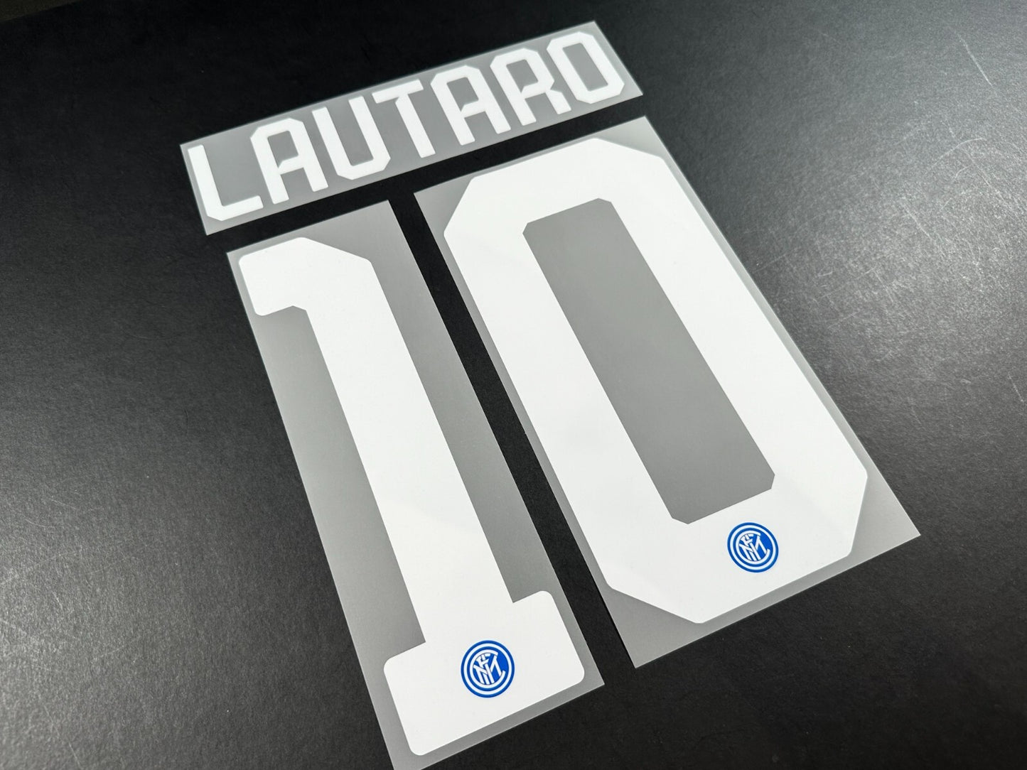 INTER MILAN 2019 2020 LAUTARO 10 OFFICIAL HOME WHITE PLAYER SIZE NAMESET