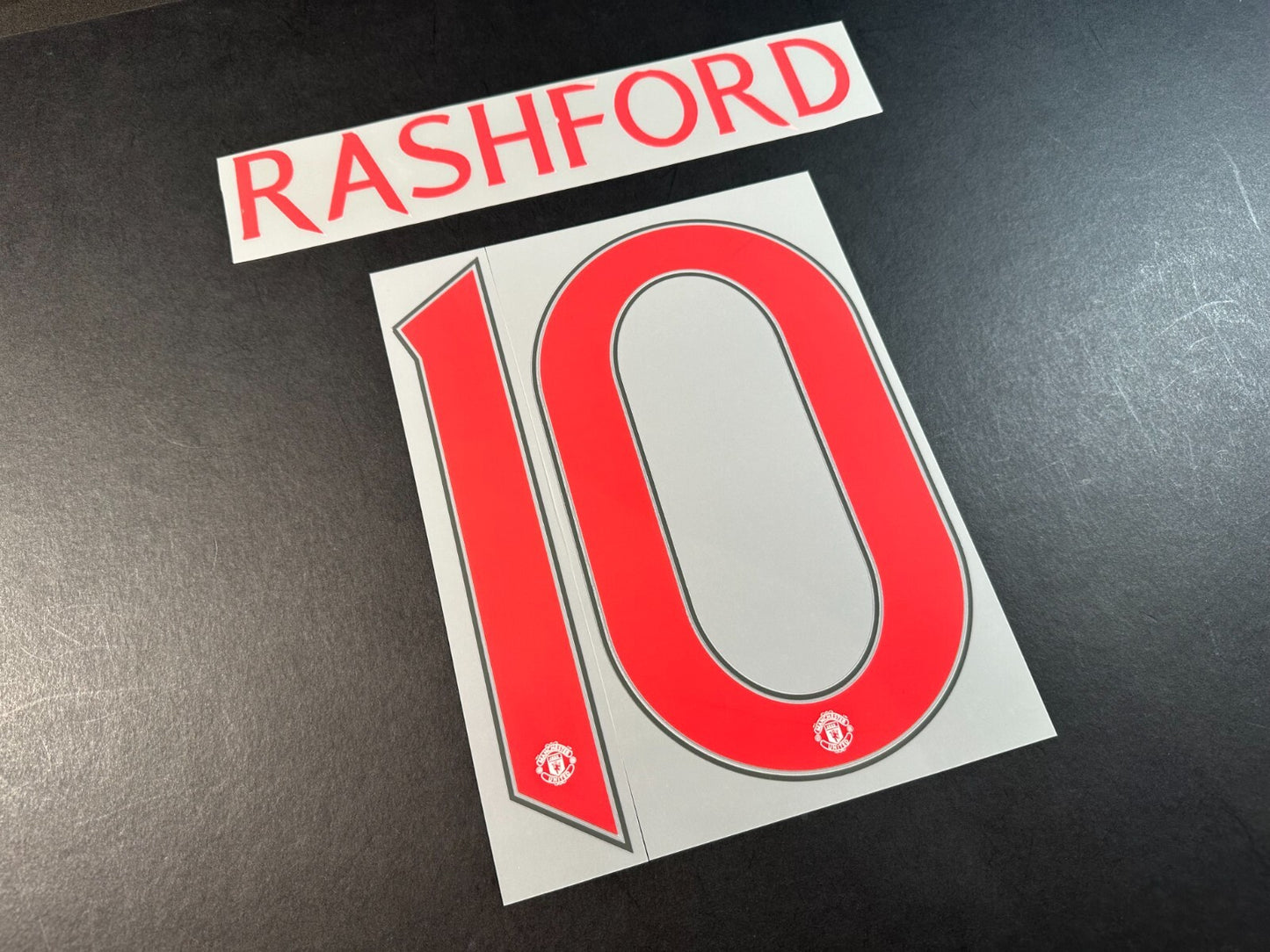 2024 2025 OFFICIAL MAN UNITED RASHFORD 10 CUP PLAYER SIZE RED NAMESET