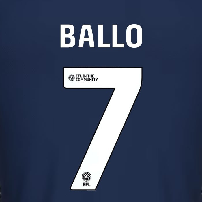 25 26 MILLWALL BALLO 7 OFFICIAL WHITE HOME PLAYER SIZE NAME SET 230MM