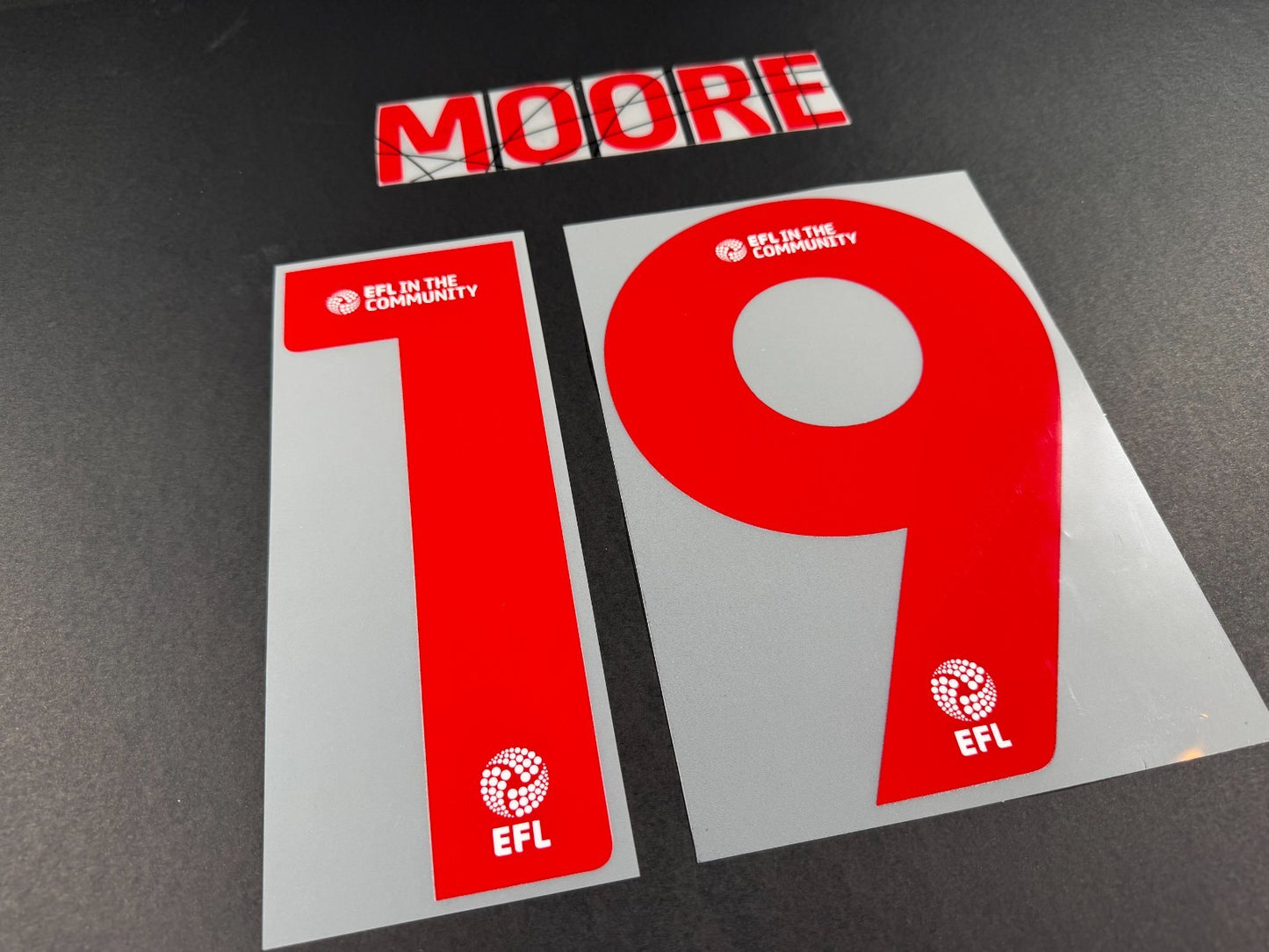 2025 2026 WREXHAM A.F.C MOORE 19 OFFICIAL RED 3RD PLAYER SIZE NAMESET
