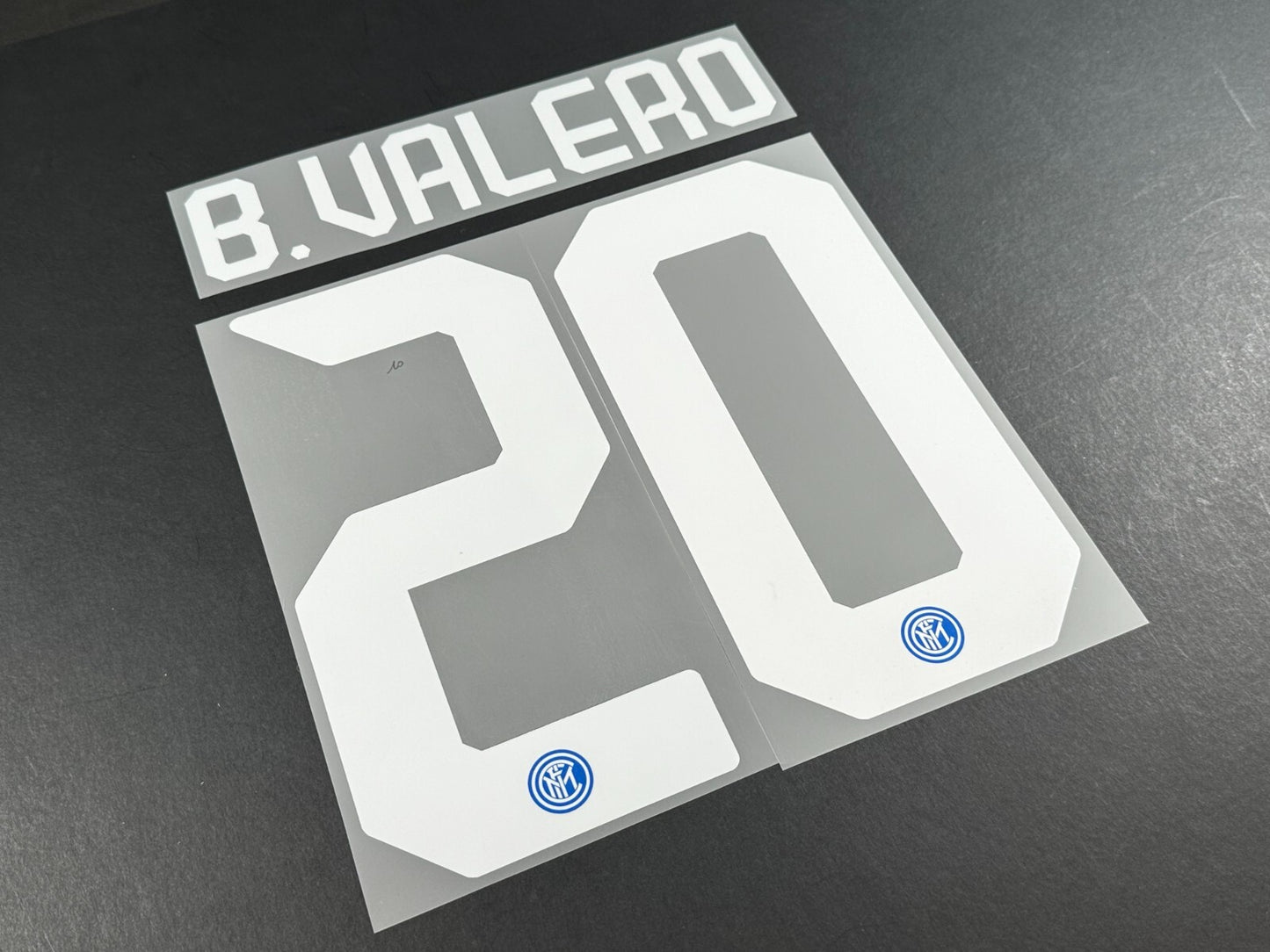 INTER MILAN 2019 2020 B. VALERO 20 OFFICIAL HOME WHITE PLAYER SIZE NAMESET