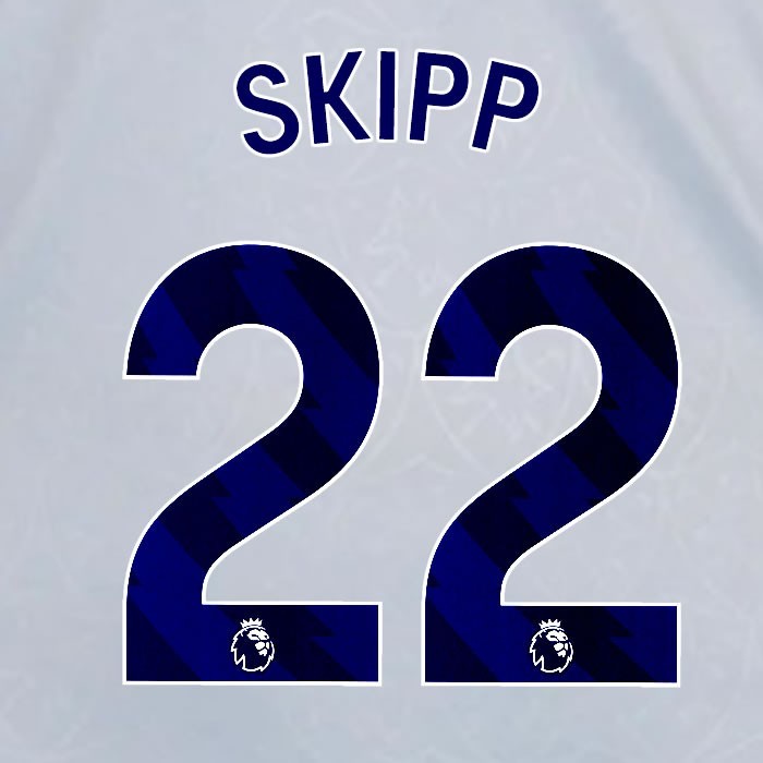 2024 2025 OFFICIAL LEICESTER CITY SKIPP 22 BLUE 3RD PLAYER SIZE NAME SET