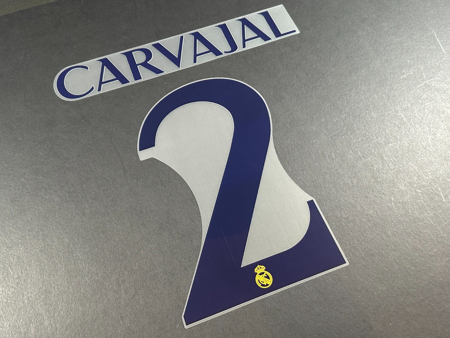 2023 2024 AVERY DENNISON REAL MADRID CARVAJAL 2 HOME PLAYER SIZE NAMESET