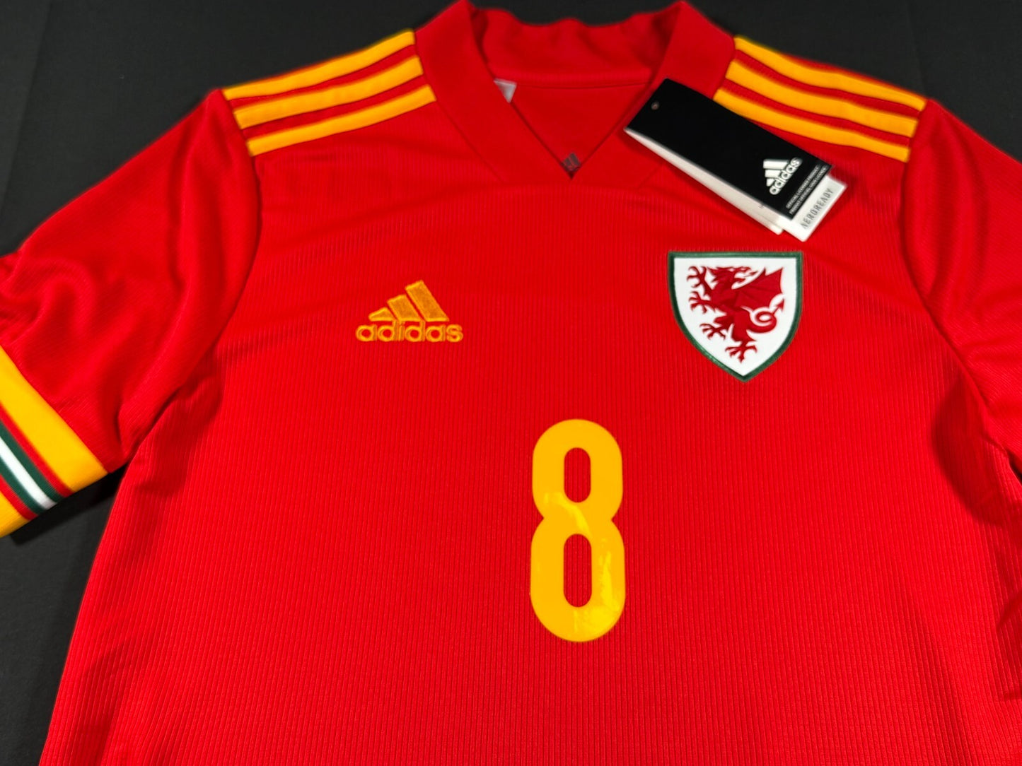 BNWT 2020 2021 WALES ADIDAS AWAY FOOTBALL SHIRT WILSON 8 KIDS 13-14 YEARS
