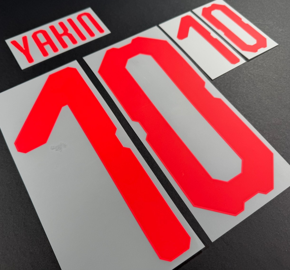 SWITZERLAND 2018 OFFICIAL YAKIN 10 AWAY PLAYER SIZE NAMESET