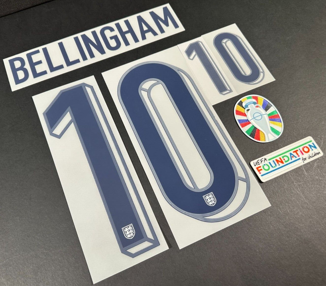 ENGLAND 2024-2025 OFFICIAL SPORTING ID BELLINGHAM 10 HOME NAME SET + PATCHES