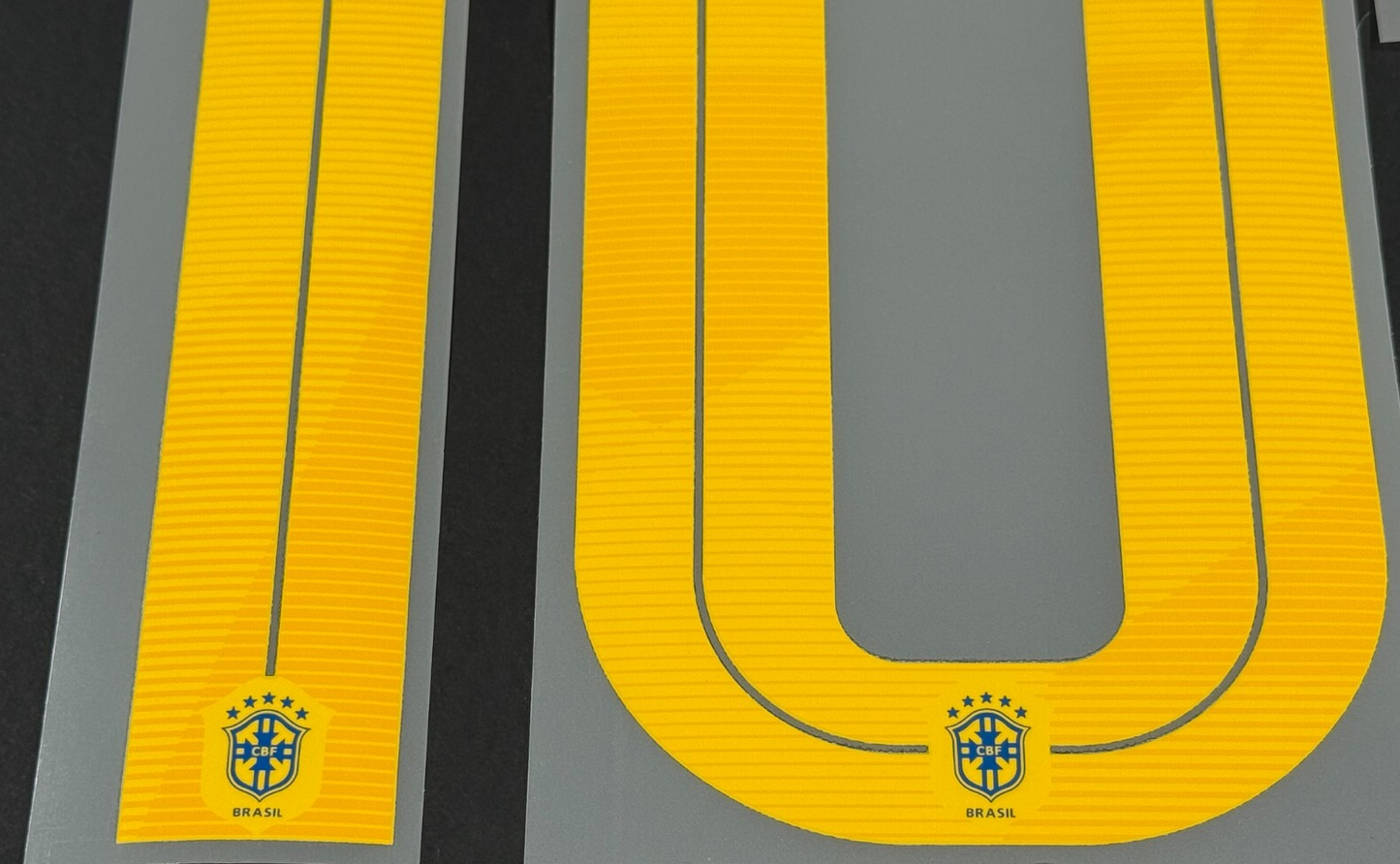 BRAZIL 2018 WORLD CUP OFFICIAL NEYMAR JR 10 AWAY PLAYER SIZE NAMESET 255MM