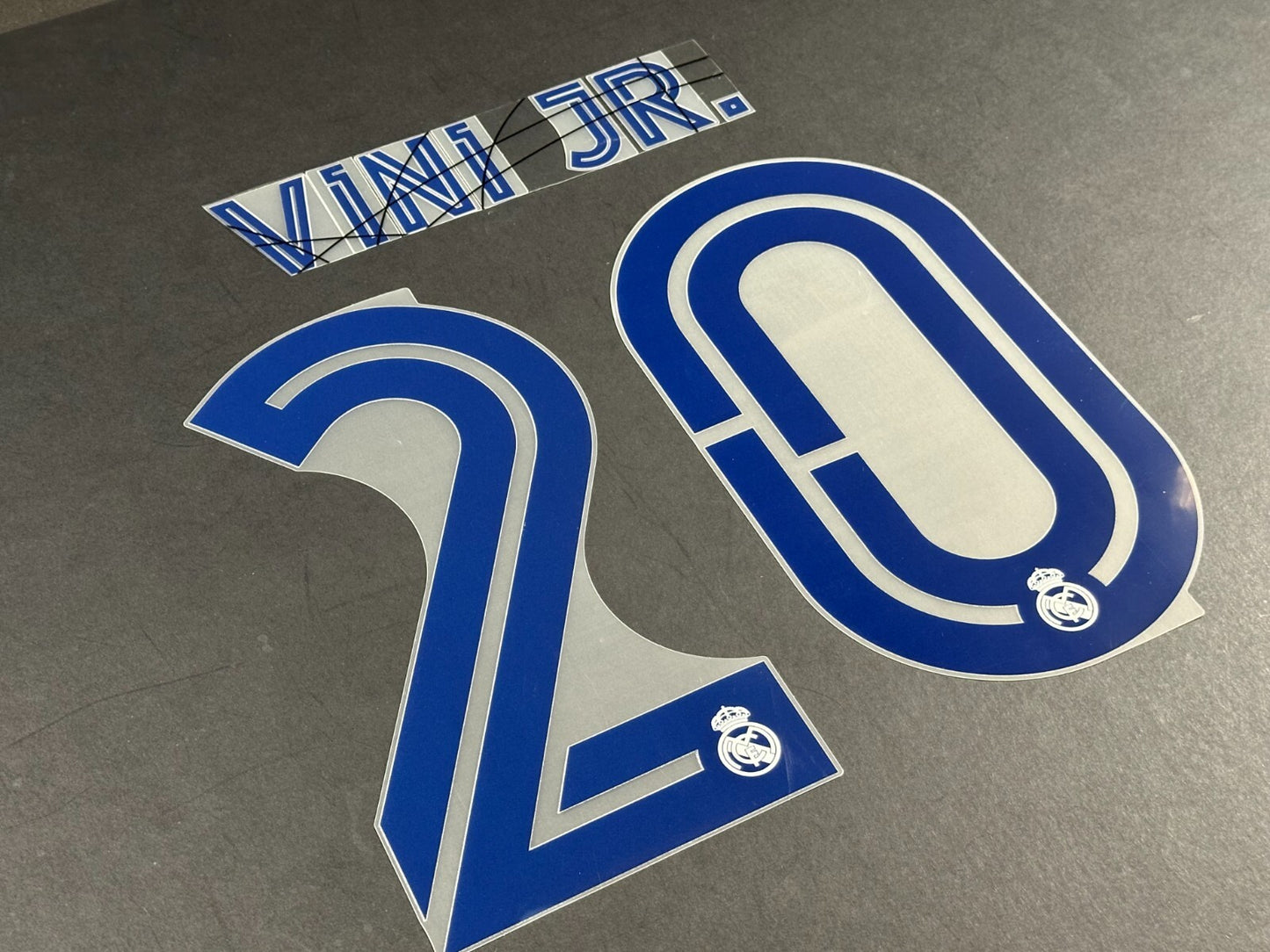 2020 - 2021 AVERY DENNISON REAL MADRID VINI JR. 20 HOME PLAYER SIZE NAME SET
