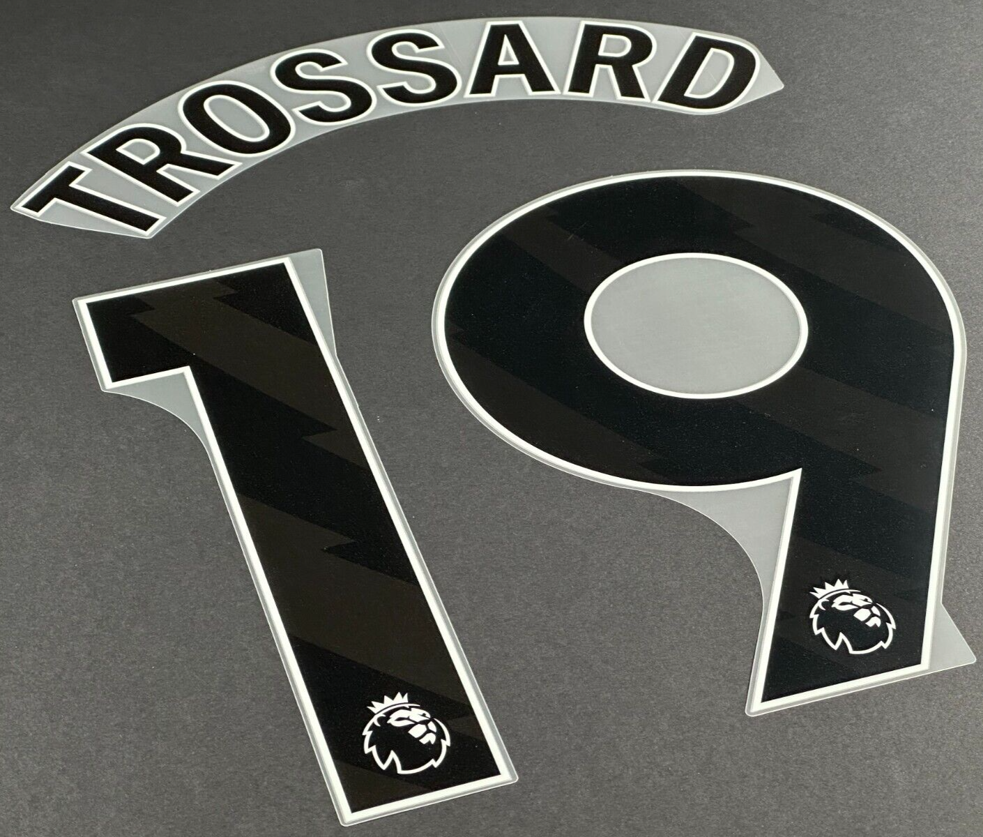 ARSENAL 2023-24 TROSSARD 19 OFFICIAL AVERY DENNISON BLACK PLAYER SIZE NAME SET