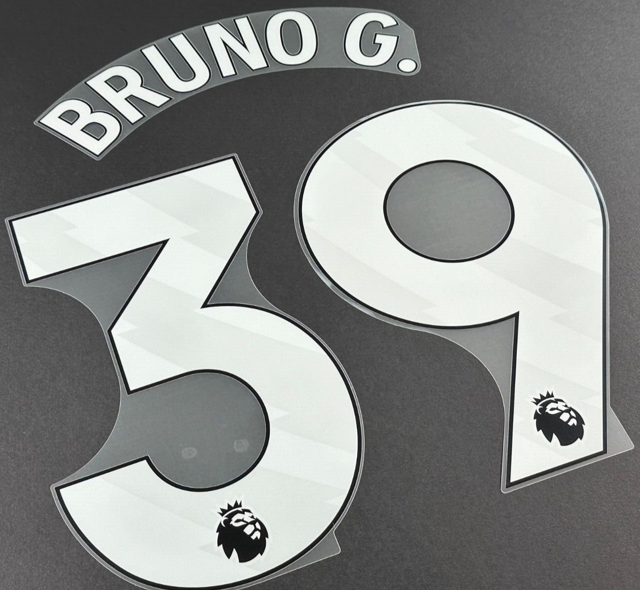 NEWCASTLE UNITED 23-24 BRUNO G. 39 OFFICIAL AVERY DENNISON WHITE PLAYER SIZE SET