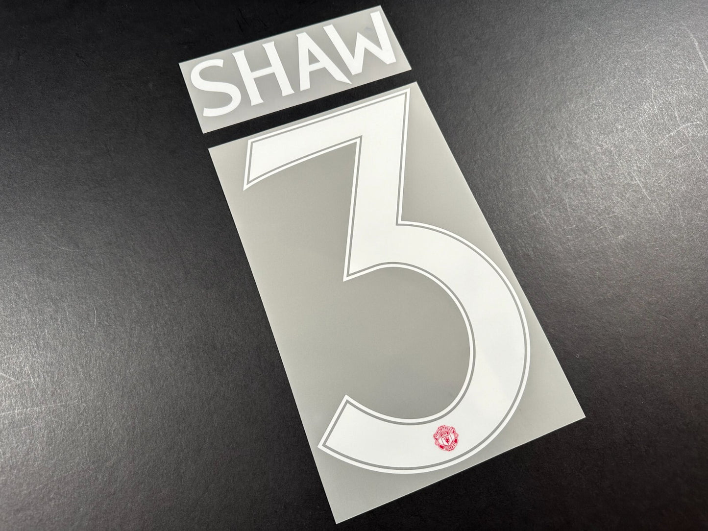 2024 2025 OFFICIAL MAN UNITED SHAW 3 WHITE CUP PLAYER SIZE NAMESET