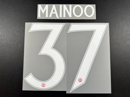 2024 2025 OFFICIAL MAN UNITED MAINOO 37 WHITE CUP PLAYER SIZE NAMESET