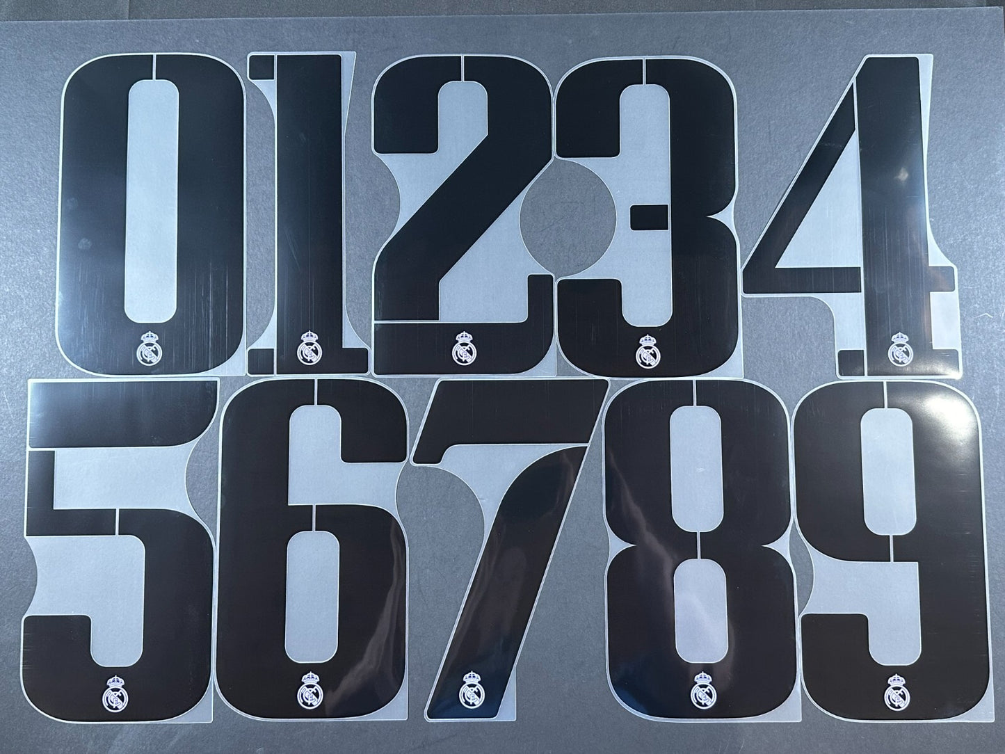 2022 2023 OFFICIAL AVERY DENNISON REAL MADRID HOME & AWAY PLAYER SIZE NUMBER