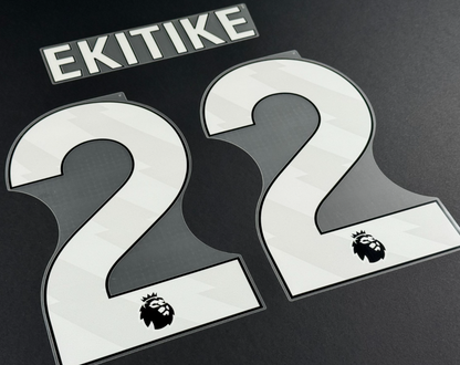 LIVERPOOL 2025/26 EKITIKE 22 OFFICIAL AVERY DENNISON WHITE PLAYER SIZE NAME SET