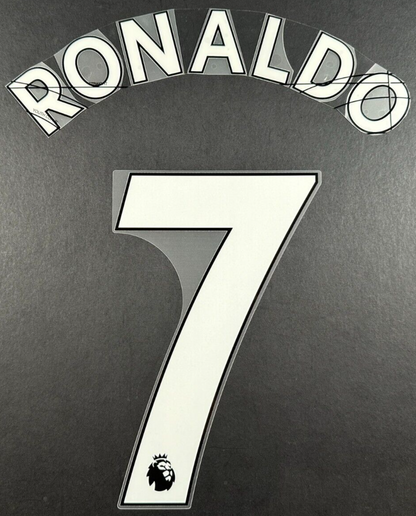 MAN UTD 2021 2022 RONALDO 7 OFFICIAL AVERY DENNISON + patches x 2 sets
