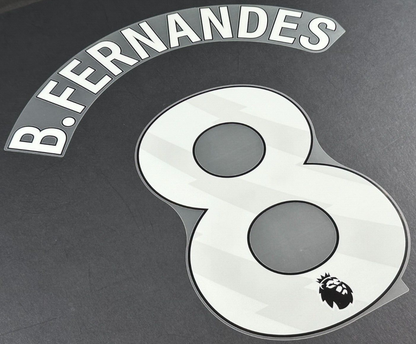 MAN UTD 2023 - 2025 B. FERNANDES 8 OFFICIAL AVERY DENNISON WHITE PLAYER SIZE SET
