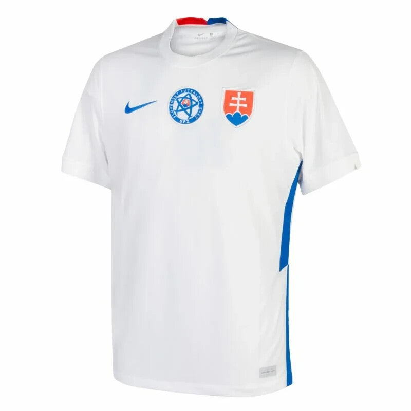 BNWT 2020 - 2021 SLOVAKIA NIKE HOME FOOTBALL SHIRT MEN'S MEDIUM 38-40