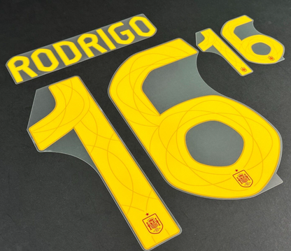SPAIN 2024 2025 OFFICIAL AVERY DENNISON RODRIGO 16 HOME PLAYER SIZE NAMESET