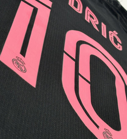 2020 2021 AVERY DENNSION REAL MADRID MODRIC 10 3RD THIRD PINK PLAYER SIZE