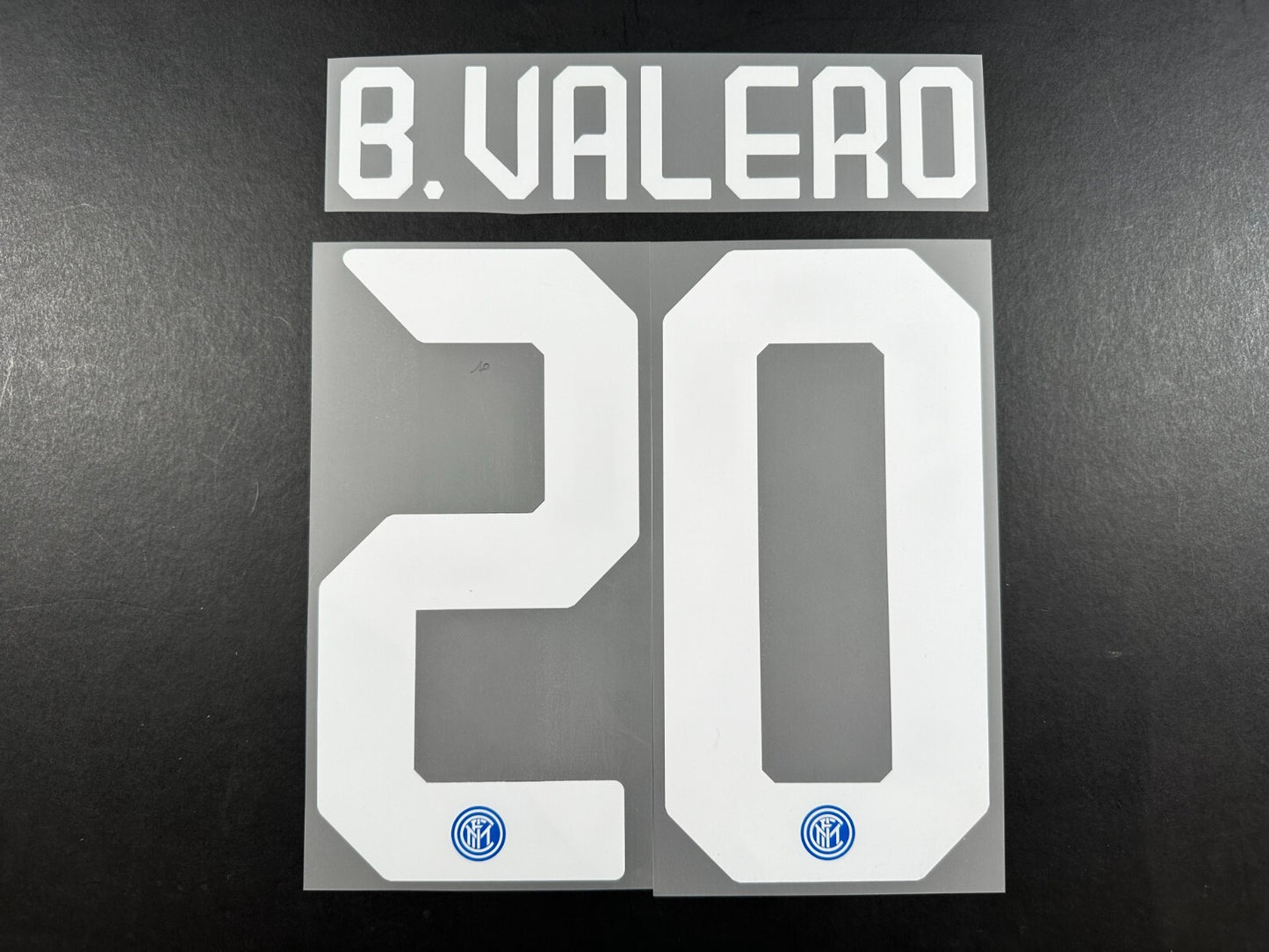 INTER MILAN 2019 2020 B. VALERO 20 OFFICIAL HOME WHITE PLAYER SIZE NAMESET