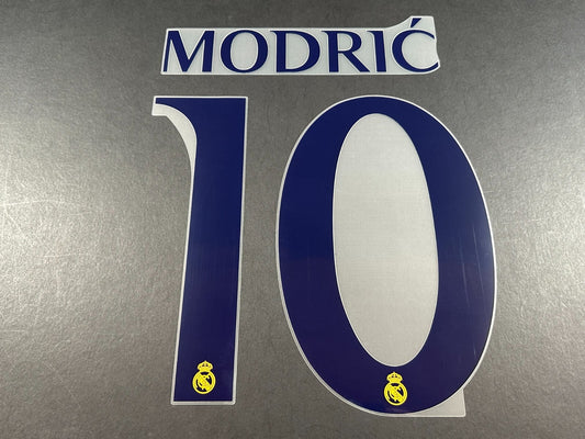 2023 2024 AVERY DENNISON REAL MADRID MODRIC 10 HOME PLAYER SIZE NAMESET