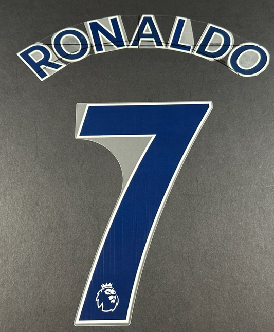 MAN UTD 2021 2022 RONALDO 7 OFFICIAL AVERY DENNISON BLUE PLAYER SIZE NAME SET