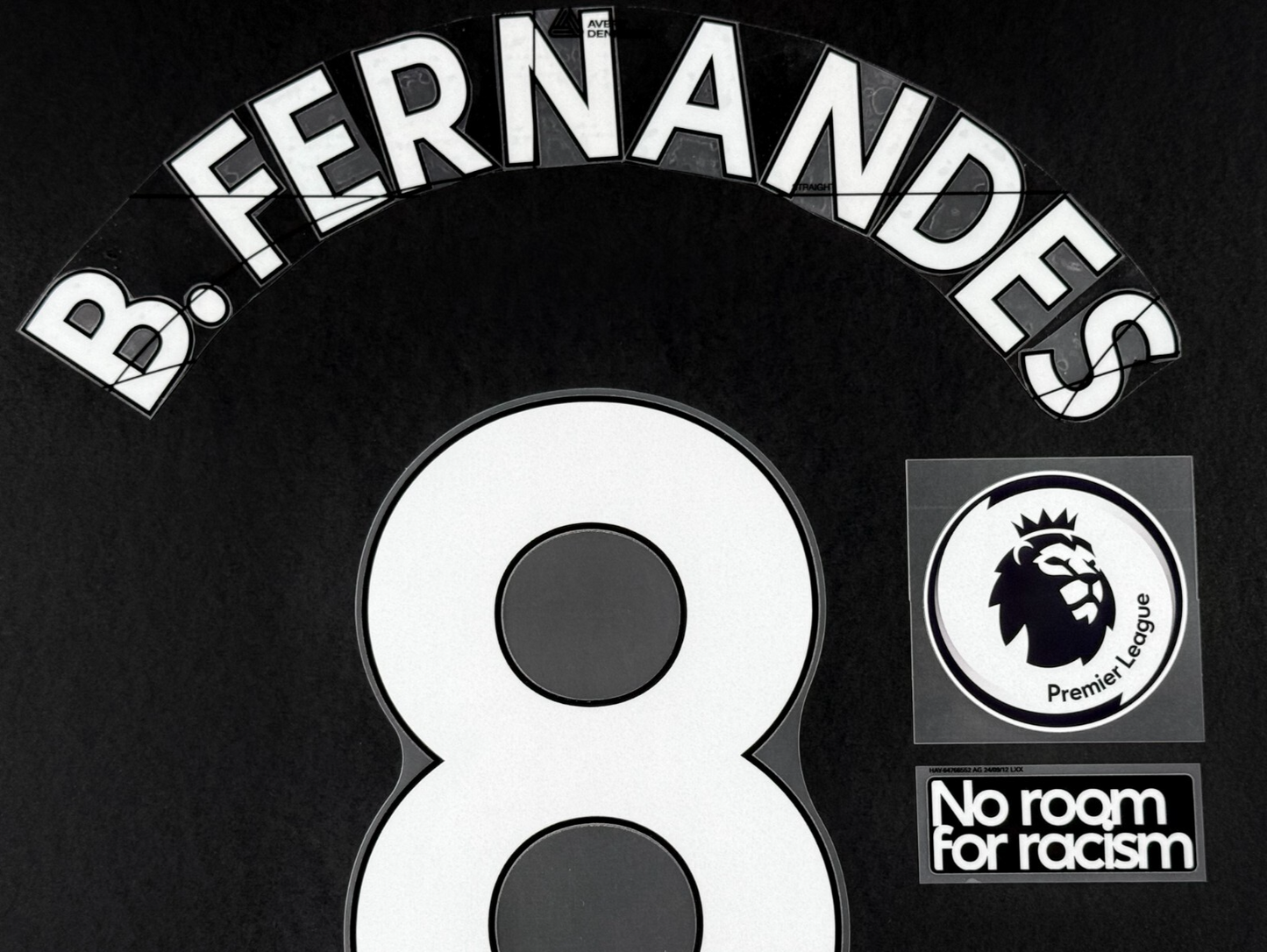 MAN UTD 19/23 B. FERNANDES 8 OFFICIAL AVERY DENNISON WHITE PLAYER SIZE + PATCHES