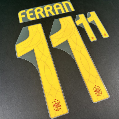SPAIN 2024 2025 OFFICIAL AVERY DENNISON FERRAN 11 HOME PLAYER SIZE NAMESET