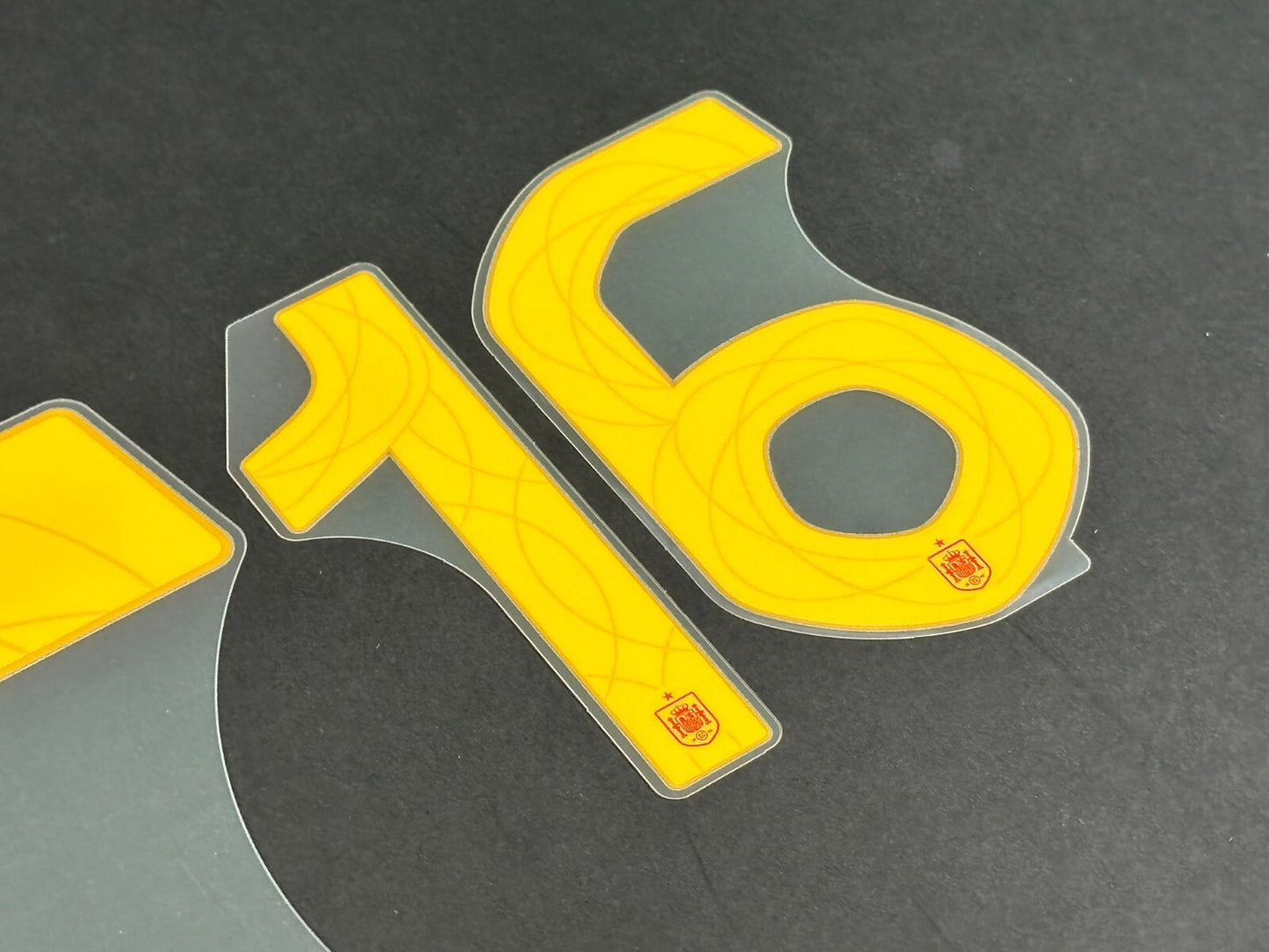 SPAIN 2024 2025 OFFICIAL AVERY DENNISON RODRIGO 16 HOME PLAYER SIZE NAMESET