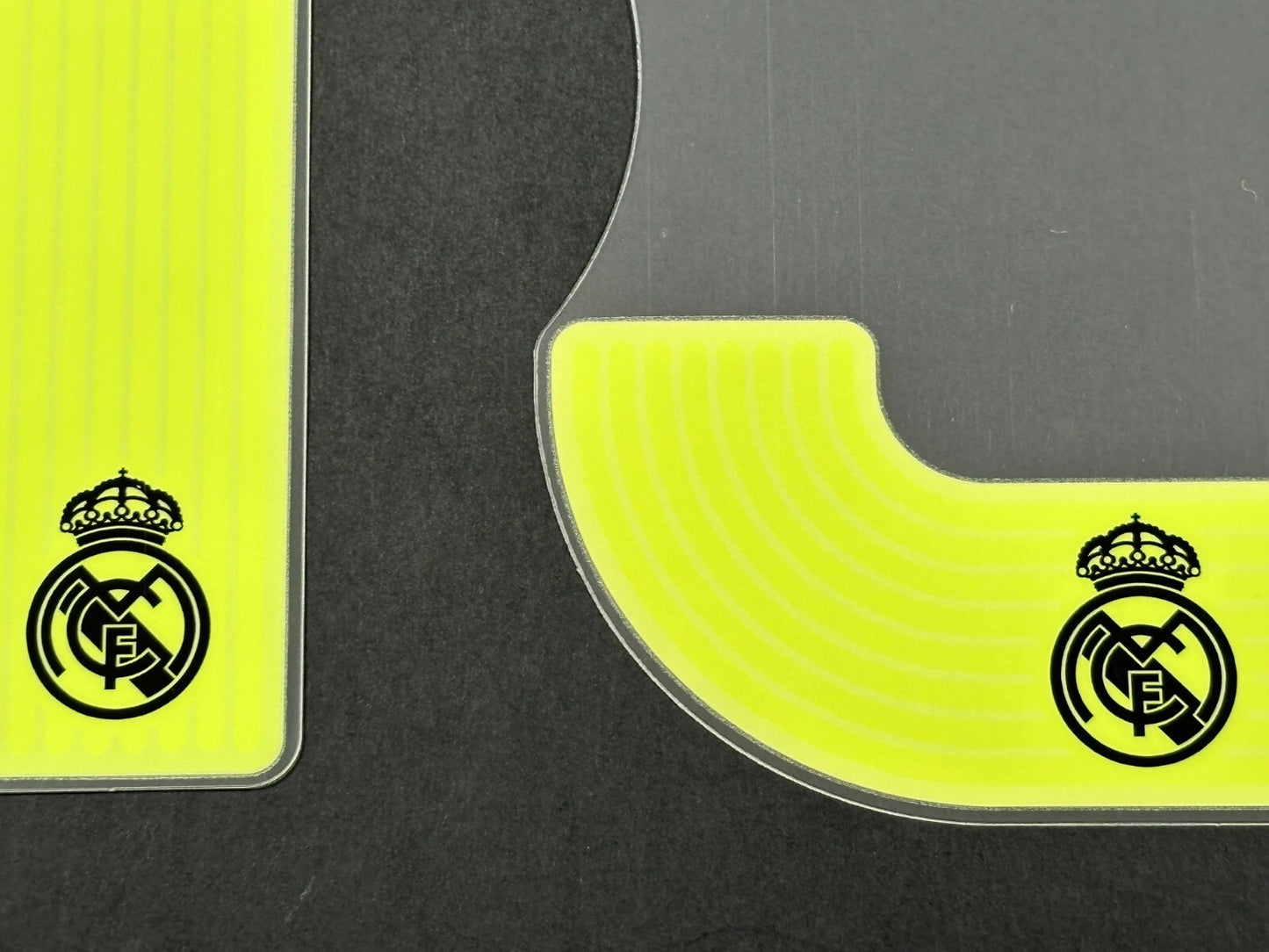 2022 2023 AVERY DENNISON REAL MADRID VALVERDE 15 3RD GREEN PLAYER SIZE NAMESET