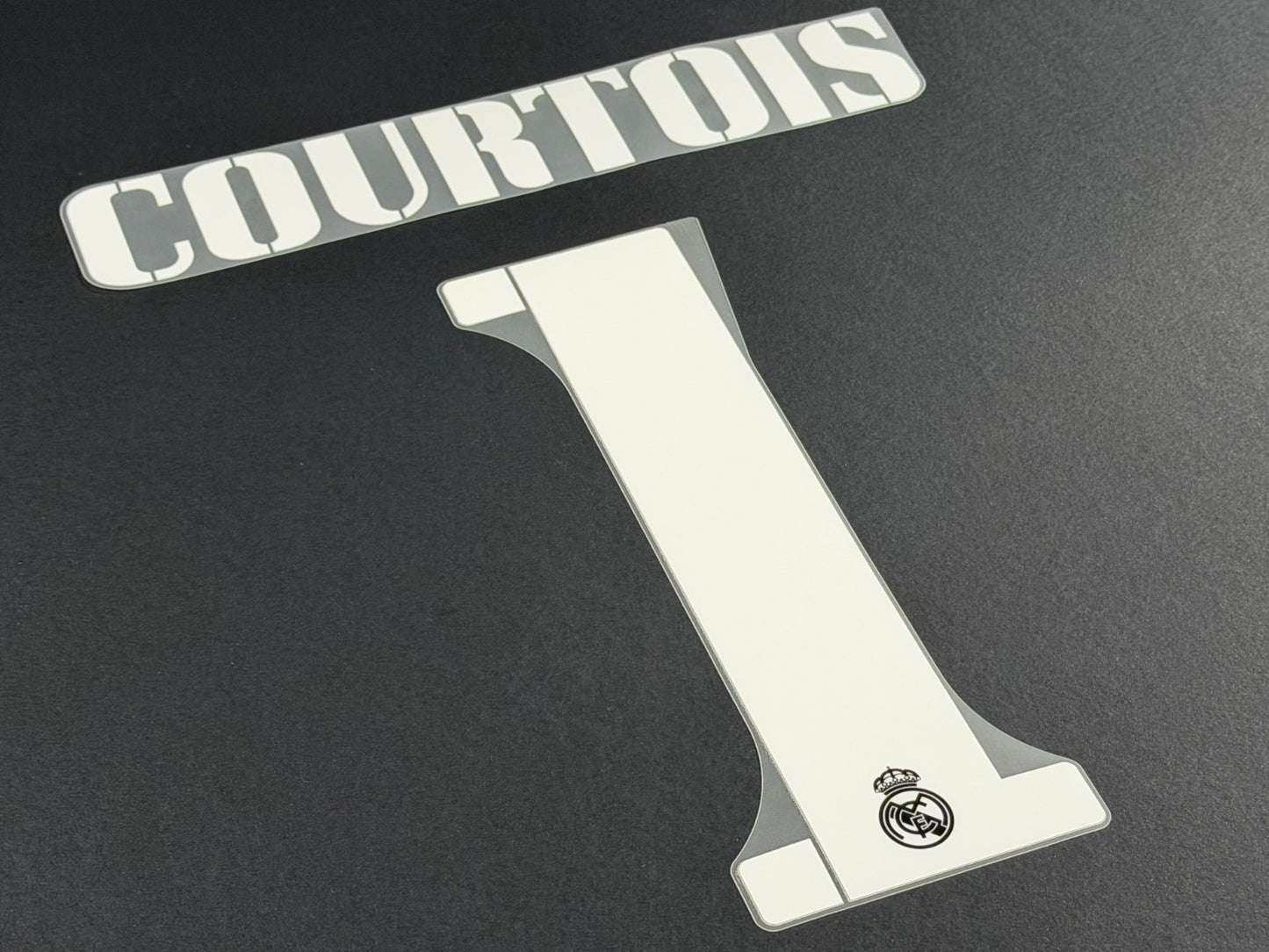 2022 2023 REAL MADRID COURTOIS 1 WHITE AWAY 3RD PLAYER SIZE NAMESET 260MM