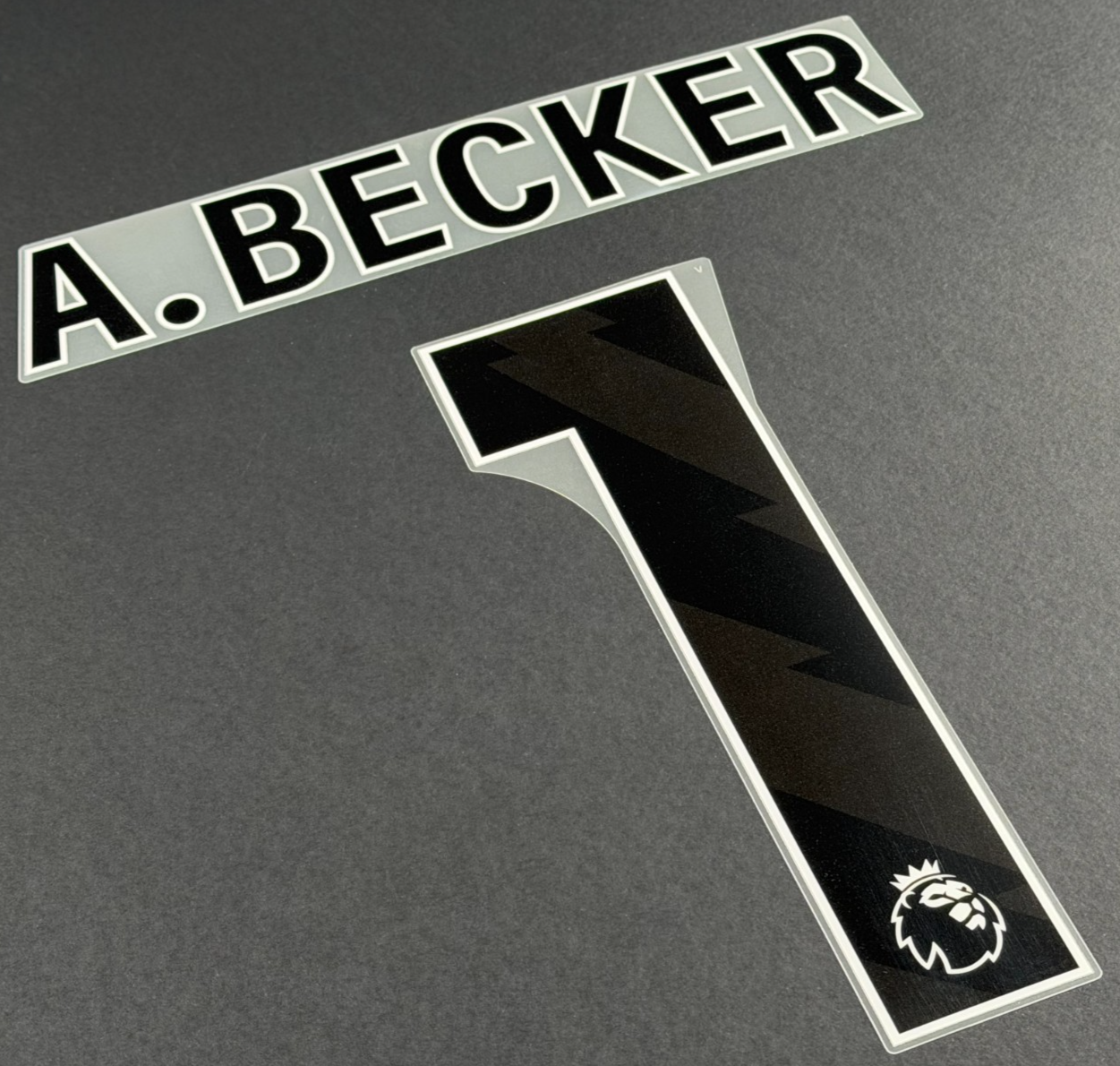 LIVERPOOL 25 26 A. BECKER 1 OFFICIAL AVERY DENNISON BLACK PLAYER SIZE NAME SET