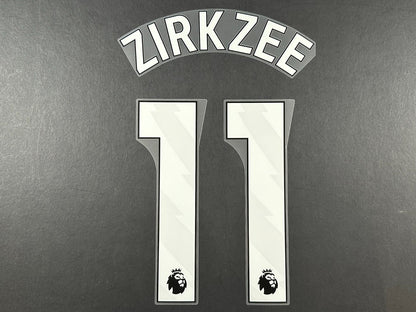 MAN UTD 2024  2025 HOJLUND 11 OFFICIAL AVERY DENNISON WHITE PLAYER SIZE NAME SET