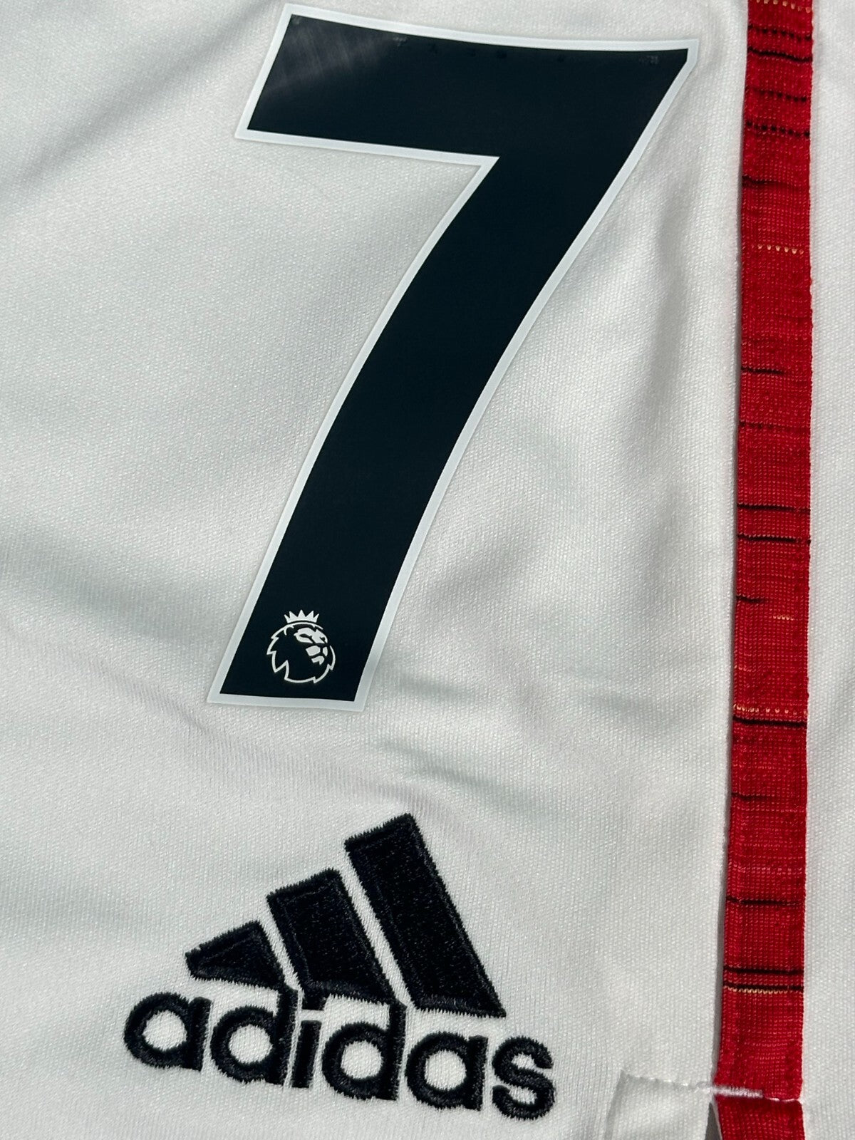 BRAND NEW 2020 2021 ADIDAS MAN UNITED HOME FOOTBALL SHORTS #7 MENS MEDIUM