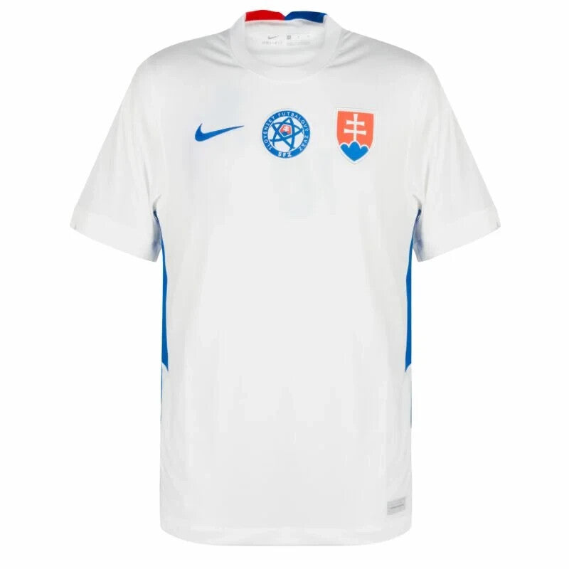 BNWT 2020 - 2021 SLOVAKIA NIKE HOME FOOTBALL SHIRT MEN'S MEDIUM 38-40