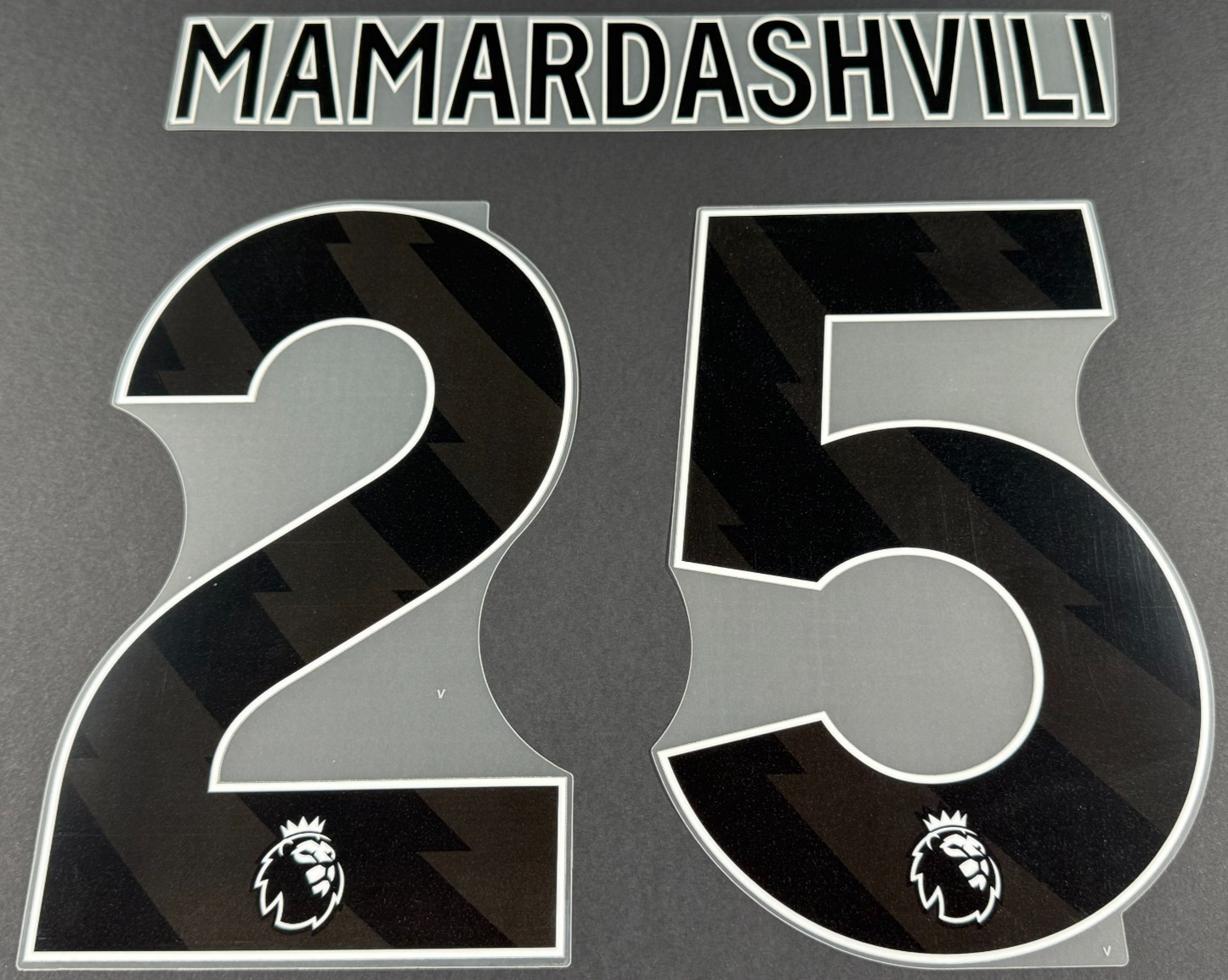 LIVERPOOL 25/26 MAMARDASHVILI 25 OFFICIAL AVERY DENNISON BLACK PLAYER SIZE 250MM
