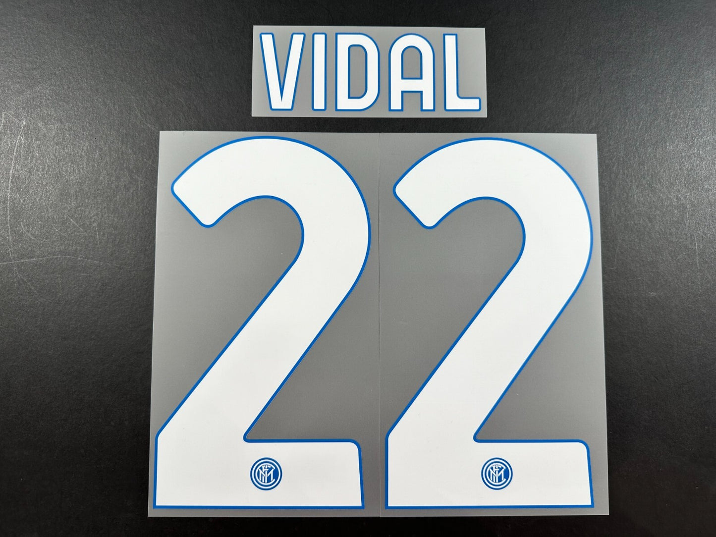 INTER MILAN 2020 2021 VIDAL 22 OFFICIAL HOME WHITE PLAYER SIZE NAMESET