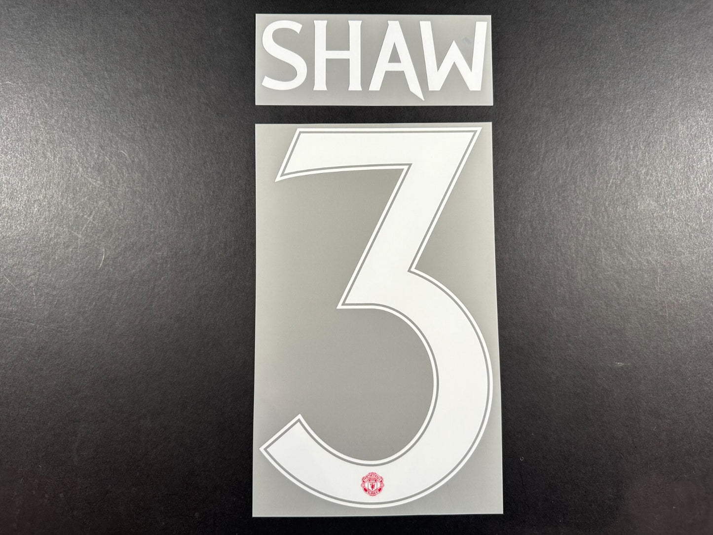2024 2025 OFFICIAL MAN UNITED SHAW 3 WHITE CUP PLAYER SIZE NAMESET