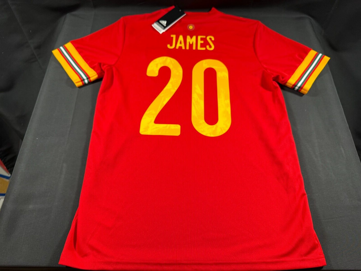 BNWT 2020 2021 WALES ADIDAS AWAY FOOTBALL SHIRT JAMES 20 MENS MEDIUM