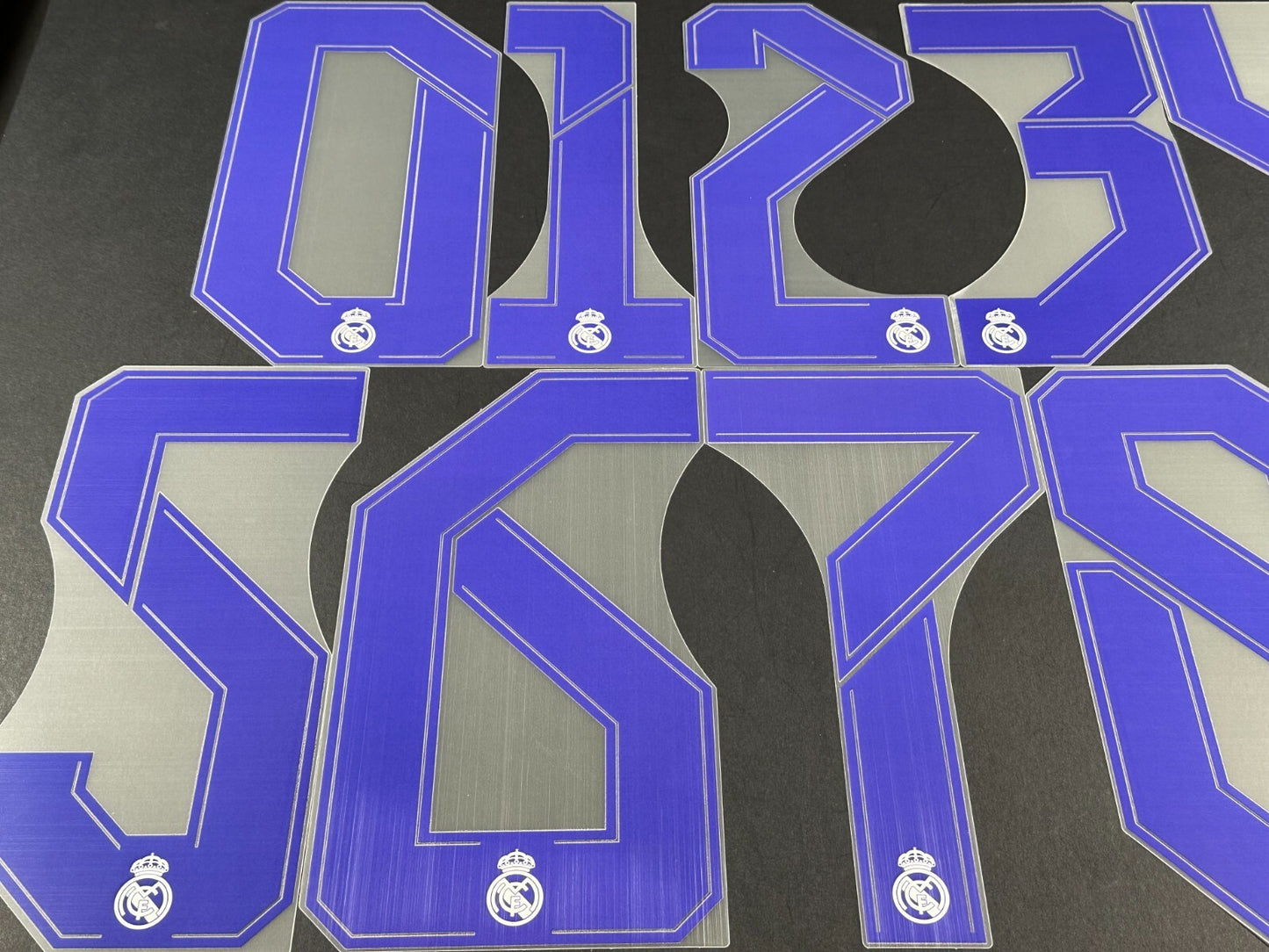 2021 2022 OFFICIAL AVERY DENNISON REAL MADRID HOME PLAYER SIZE NUMBERS